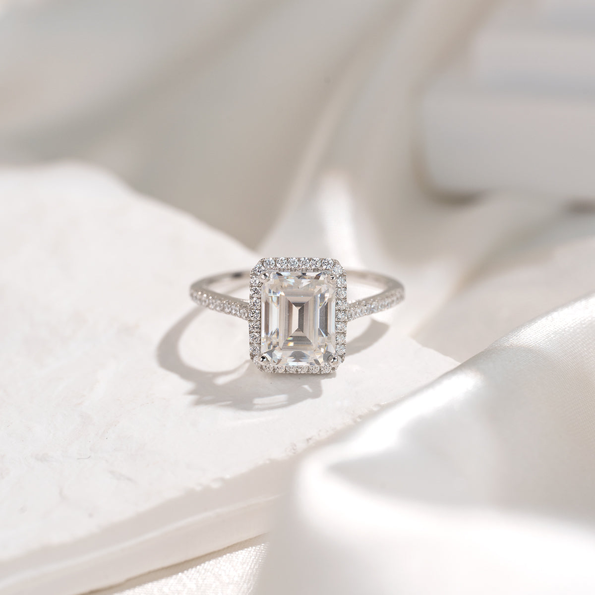 【#179】JUSTINA Moissanite Ring